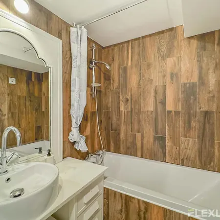 Flexliving - - Lune Casa de Férias Paris
